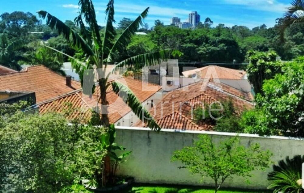 Casa à venda com 4 quartos, 290m² - Foto 9