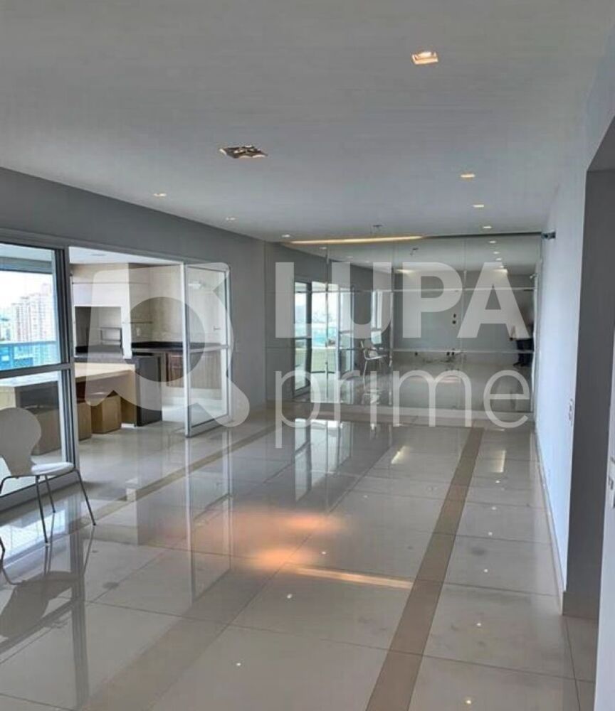 Apartamento, 3 quartos, 156 m² - Foto 1