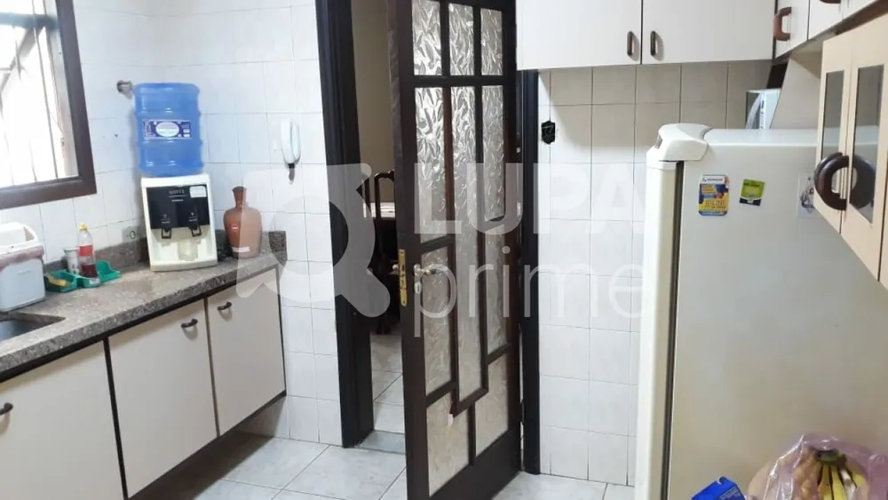 Casa, 3 quartos, 234 m² - Foto 8