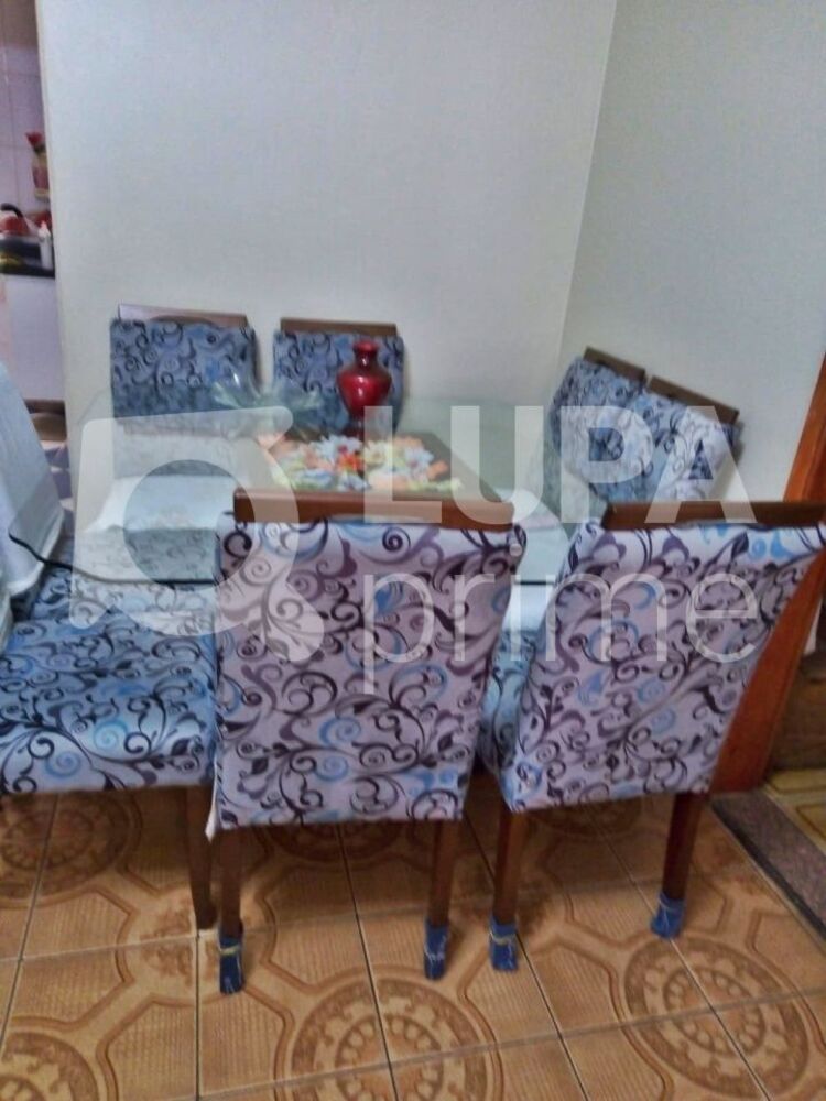 Casa à venda com 4 quartos, 70m² - Foto 2