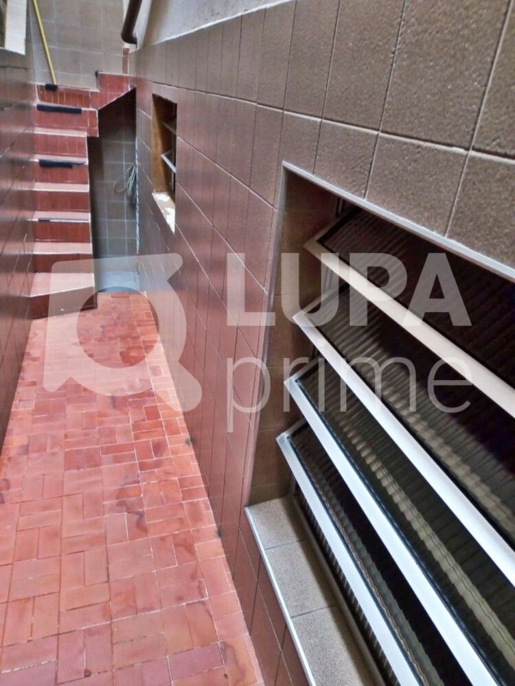 Casa à venda com 4 quartos, 70m² - Foto 8