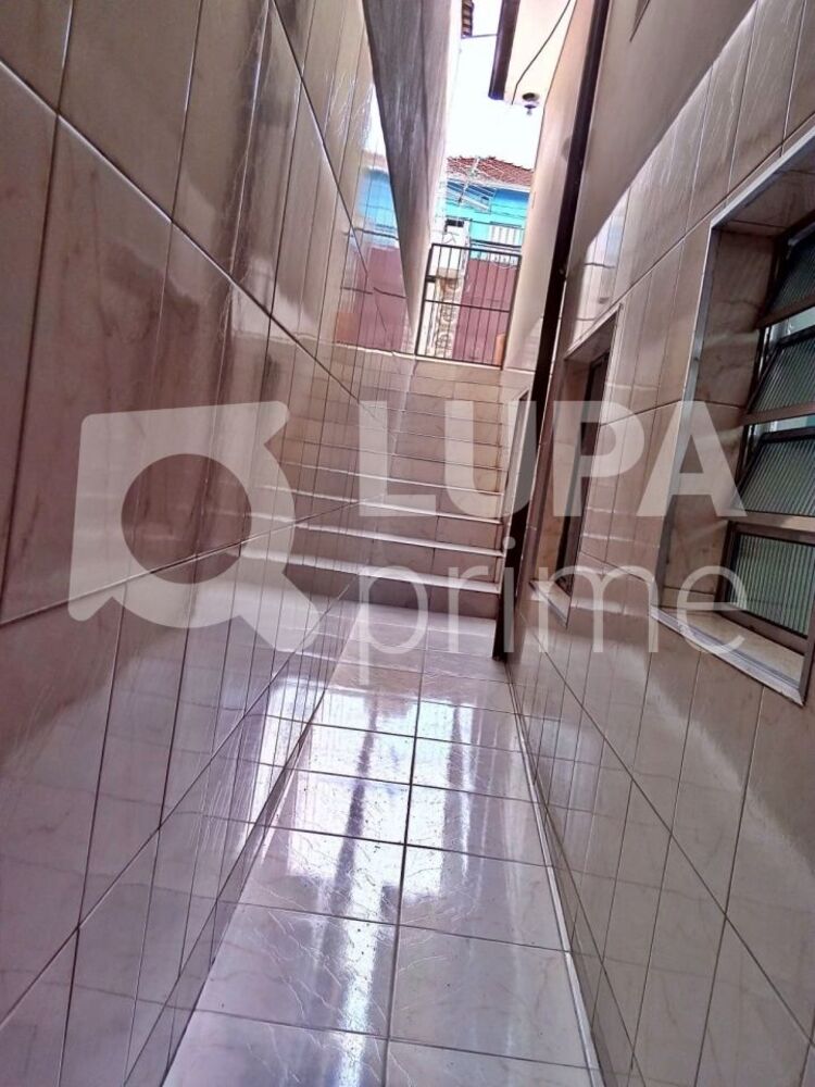 Casa à venda com 4 quartos, 70m² - Foto 7