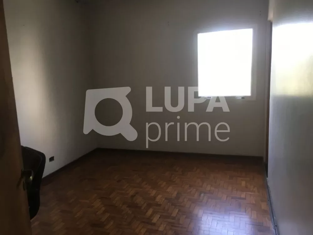 Casa à venda com 4 quartos, 212m² - Foto 8