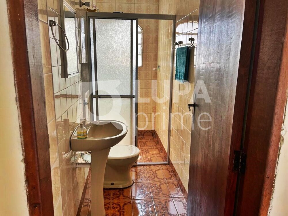 Casa à venda com 2 quartos, 133m² - Foto 13