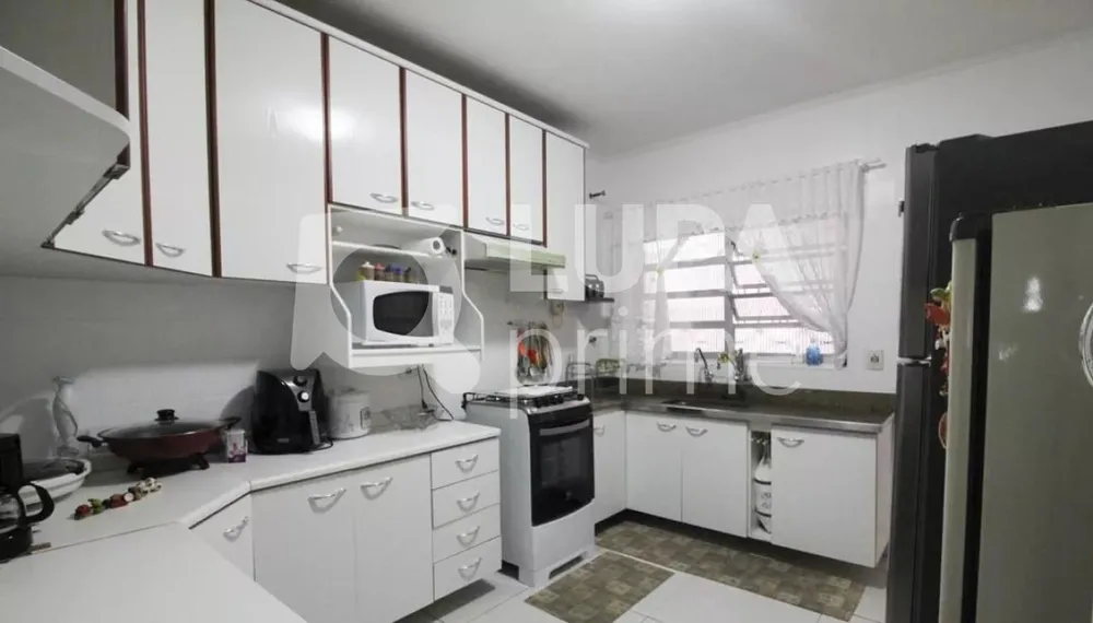 Casa, 4 quartos, 265 m² - Foto 12