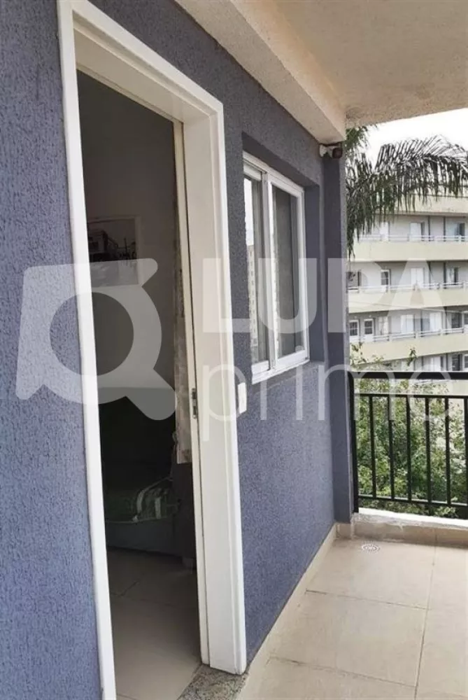 Apartamento à venda com 2 quartos, 37m² - Foto 10