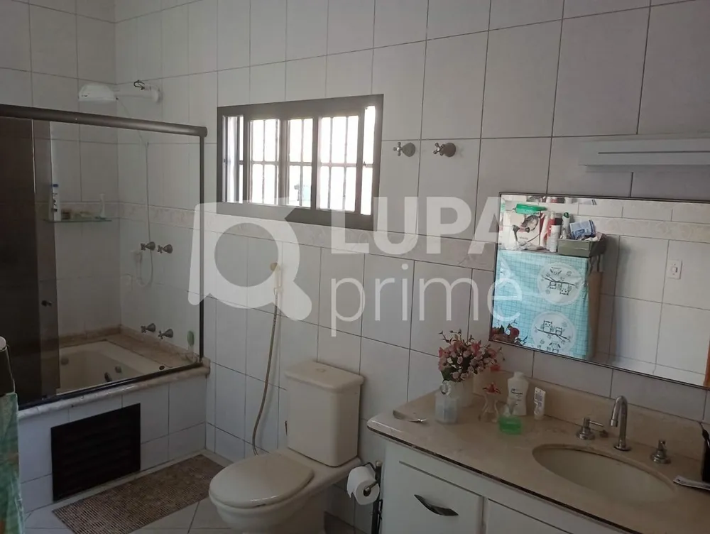 Casa, 3 quartos, 400 m² - Foto 1