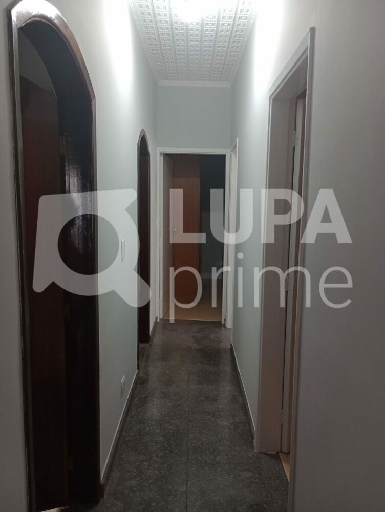 Casa à venda com 3 quartos, 400m² - Foto 10