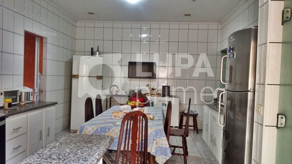Casa, 3 quartos, 479 m² - Foto 1