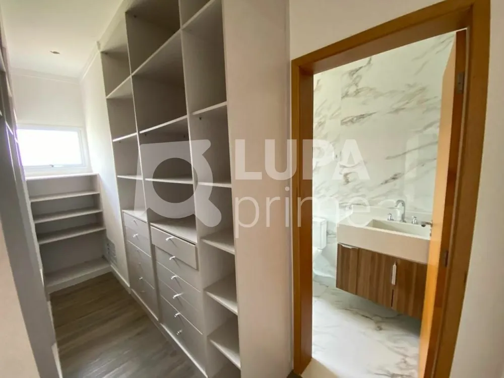 Casa, 4 quartos, 390 m² - Foto 11