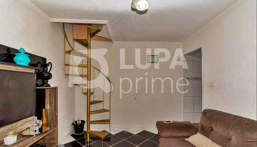 Casa à venda com 8 quartos, 381m² - Foto 3