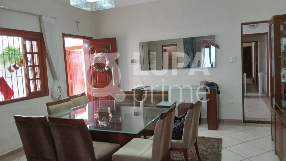 Casa, 2 quartos, 150 m² - Foto 11