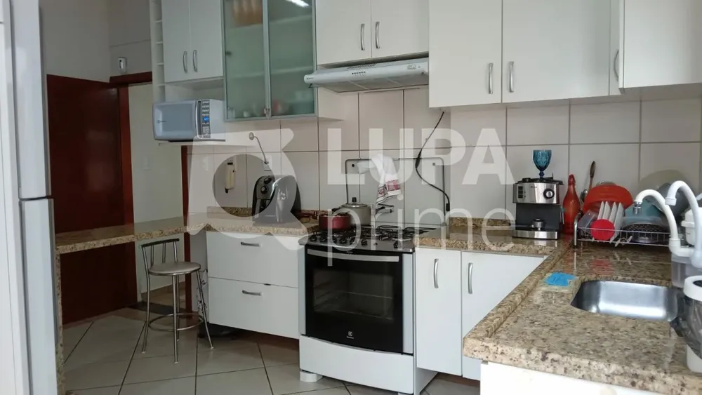 Casa, 2 quartos, 150 m² - Foto 8