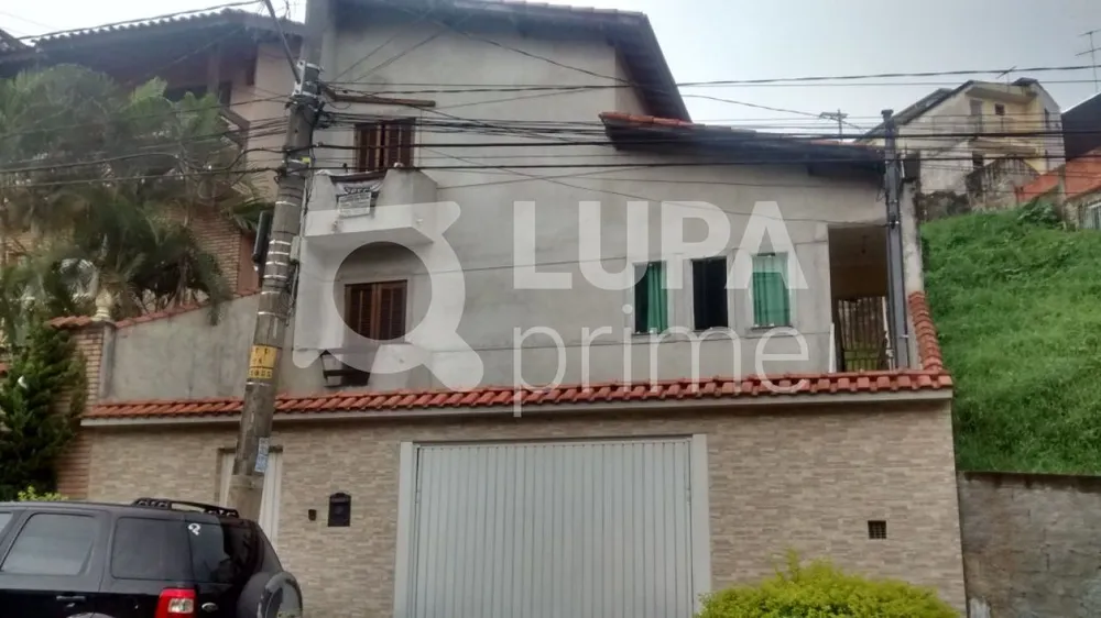 Casa, 3 quartos, 180 m² - Foto 1