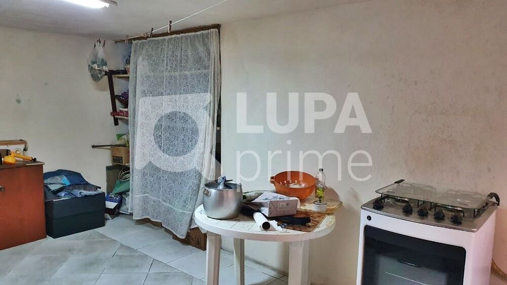 Casa à venda com 2 quartos, 140m² - Foto 4