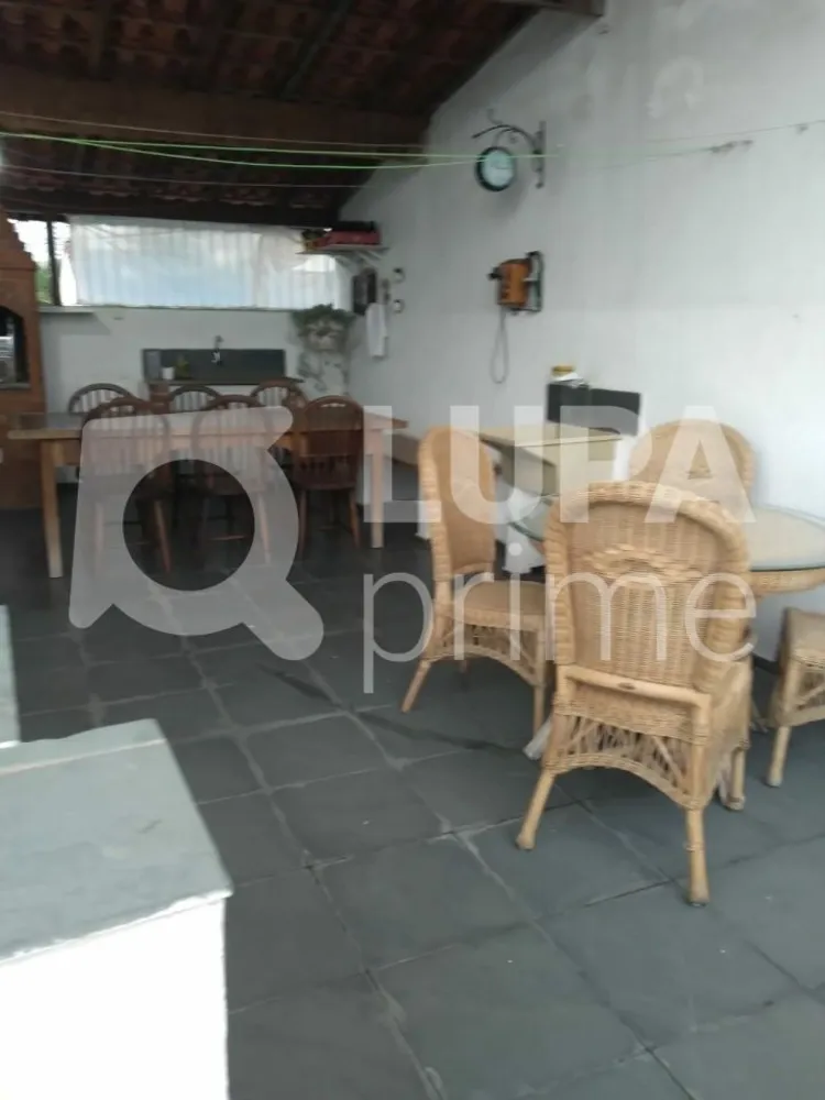 Casa, 4 quartos, 150 m² - Foto 2