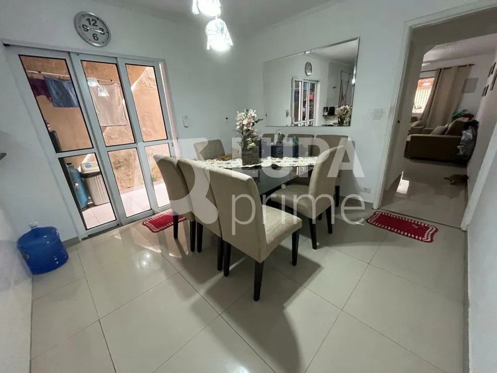 Casa, 3 quartos, 210 m² - Foto 2