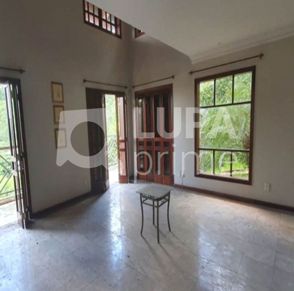 Casa, 5 quartos, 750 m² - Foto 4