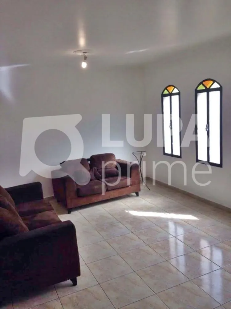 Casa, 3 quartos, 230 m² - Foto 28