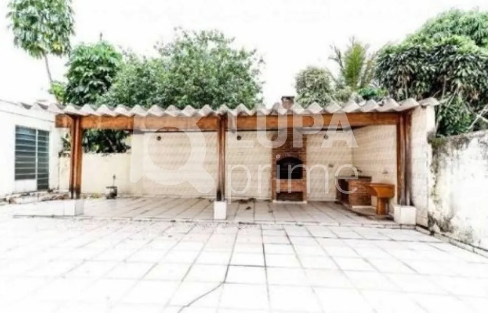 Casa, 3 quartos, 200 m² - Foto 8