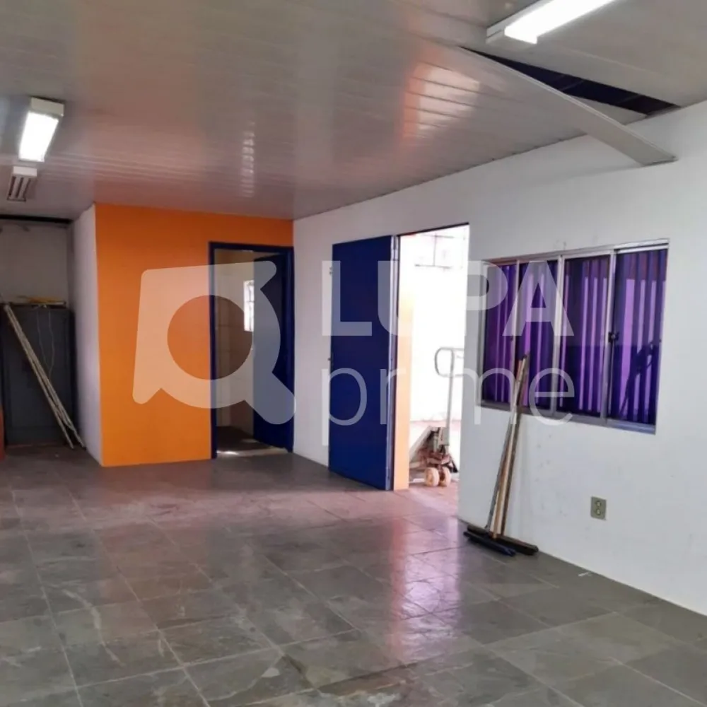 Casa, 2 quartos, 110 m² - Foto 1