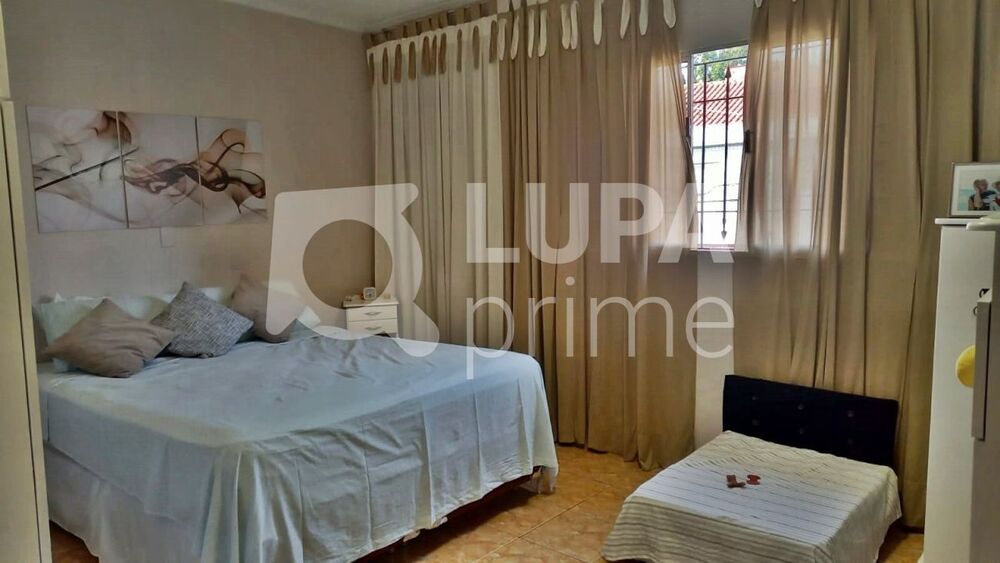 Casa, 3 quartos, 180 m² - Foto 1