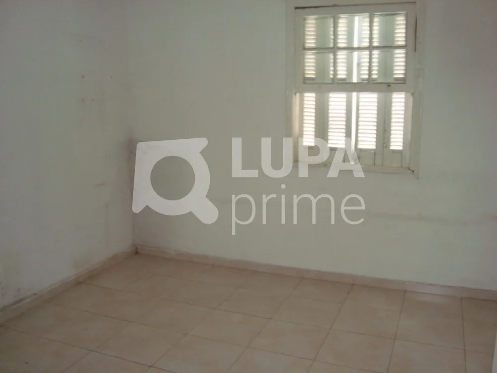 Casa, 6 quartos, 225 m² - Foto 4