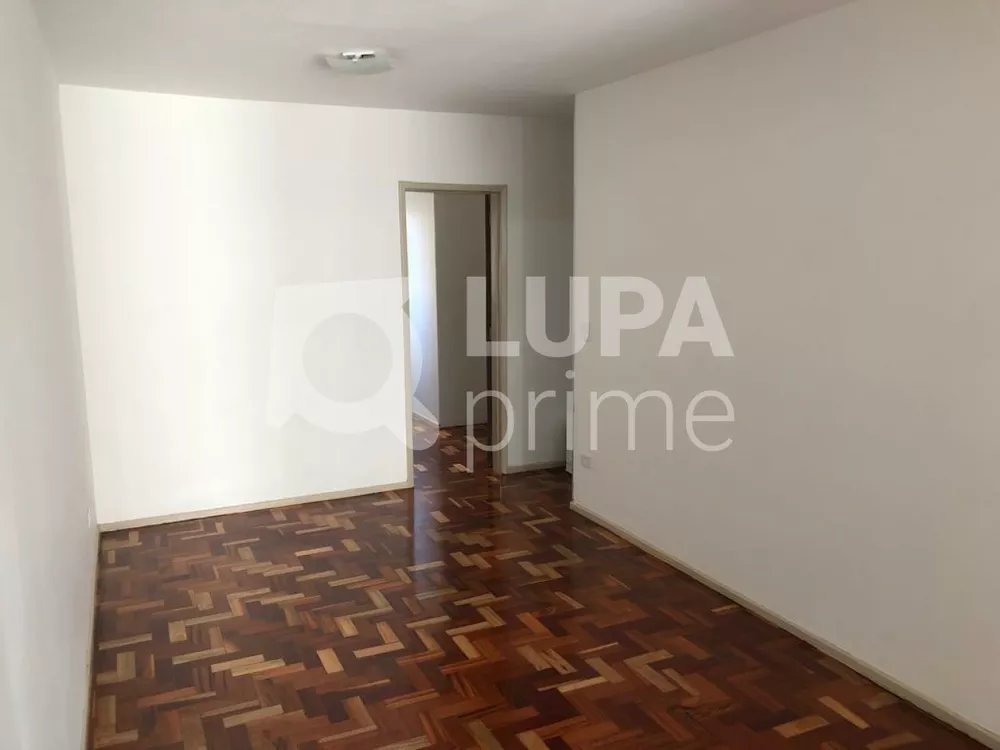 Apartamento à venda com 2 quartos, 69m² - Foto 4