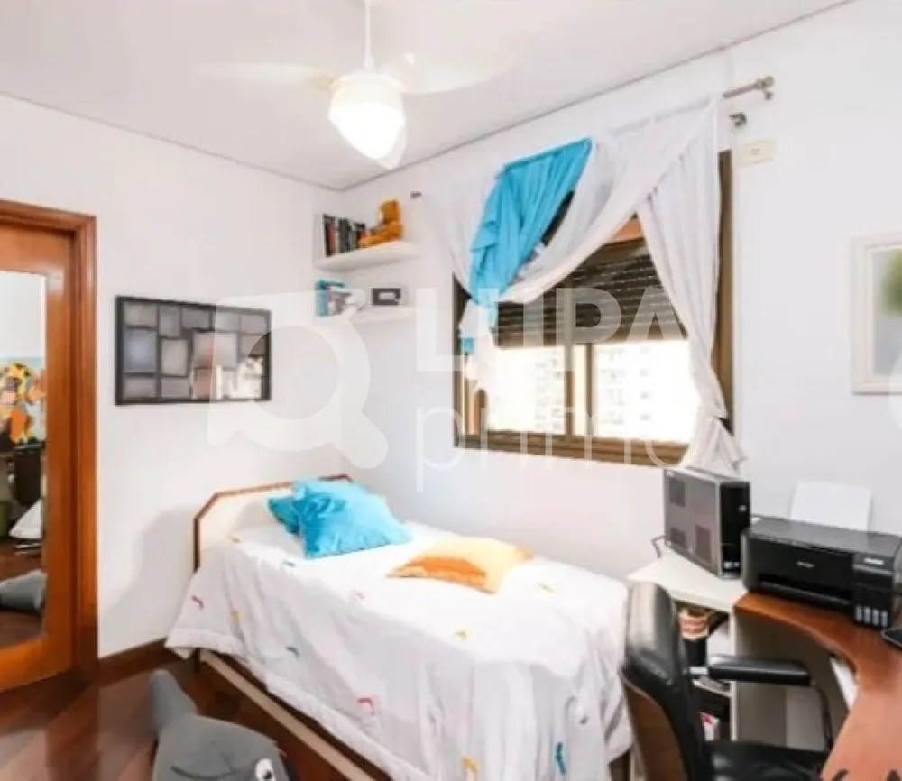 Apartamento, 4 quartos, 210 m² - Foto 2