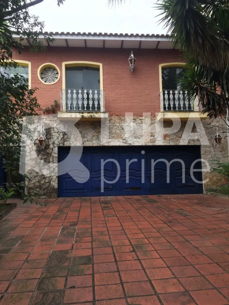 Casa, 3 quartos, 1927 m² - Foto 2