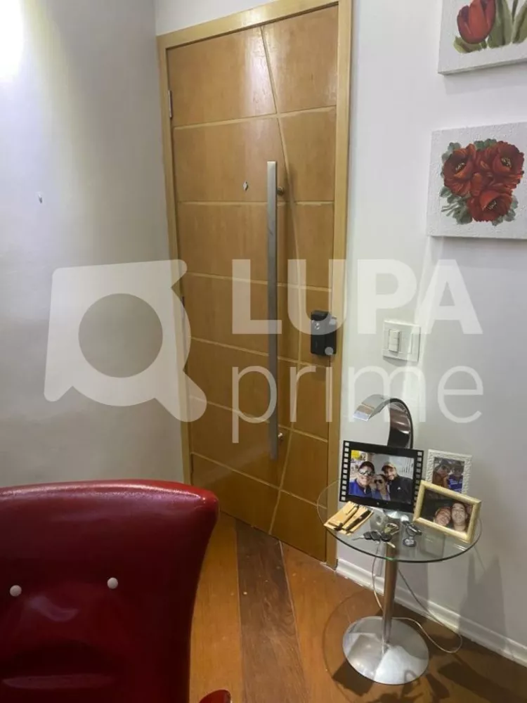 Apartamento à venda com 3 quartos, 69m² - Foto 2