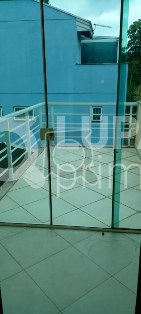Casa, 3 quartos, 250 m² - Foto 4