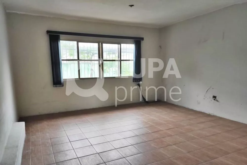 Casa à venda com 2 quartos, 300m² - Foto 5