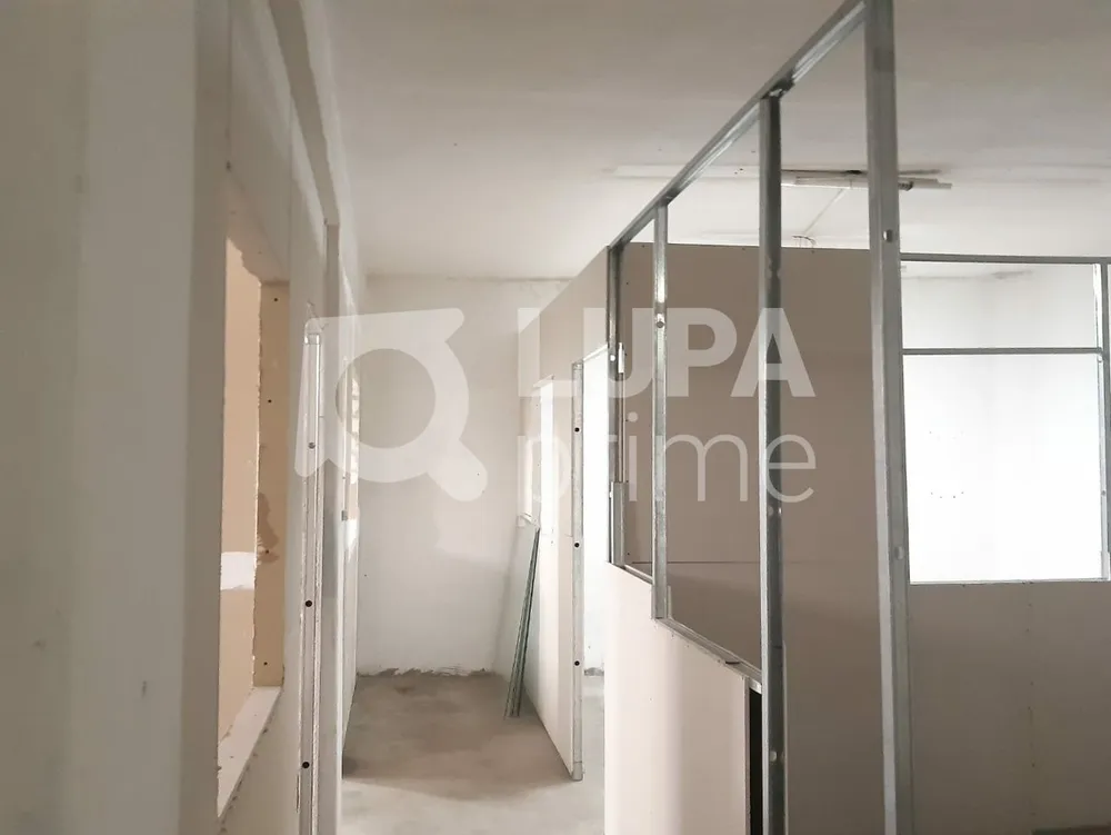 Loja-Salão, 320 m² - Foto 1