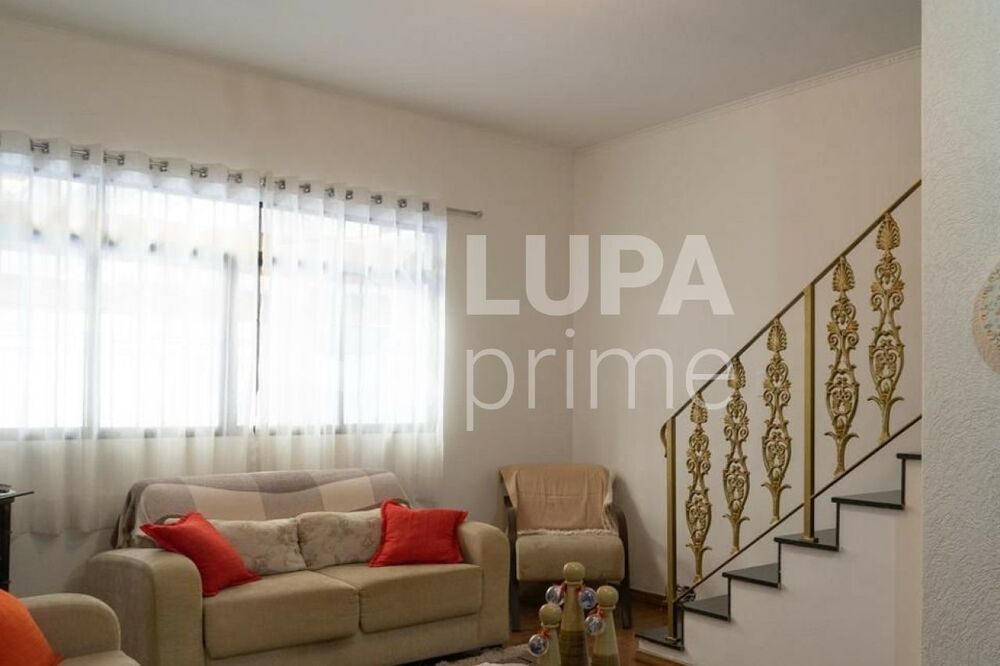 Casa à venda com 3 quartos, 149m² - Foto 1