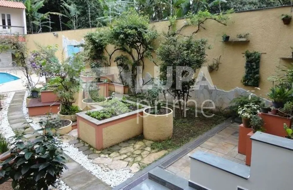 Casa, 6 quartos, 461 m² - Foto 2