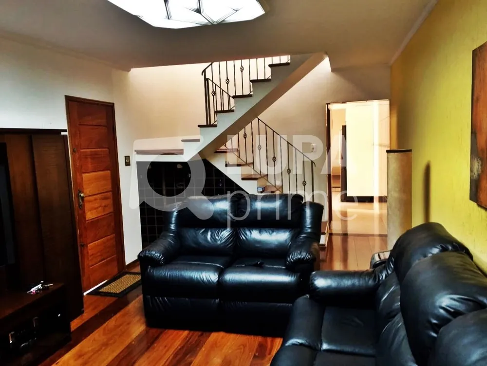Casa, 3 quartos, 153 m² - Foto 1