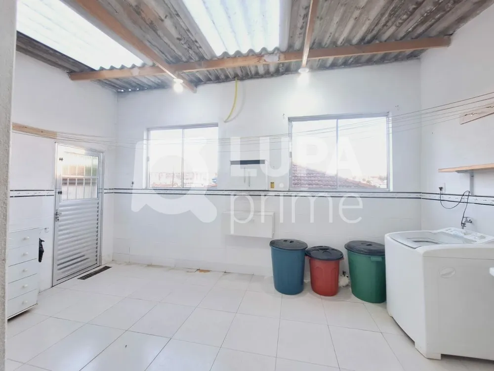 Casa, 3 quartos, 190 m² - Foto 11