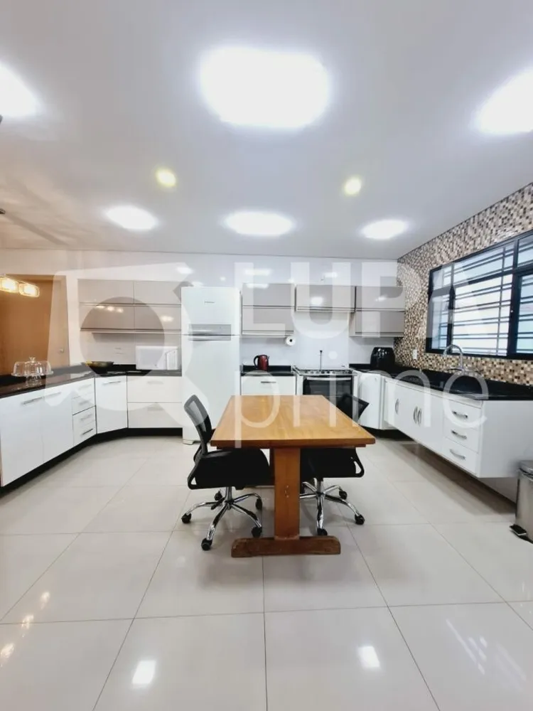 Casa, 3 quartos, 190 m² - Foto 7