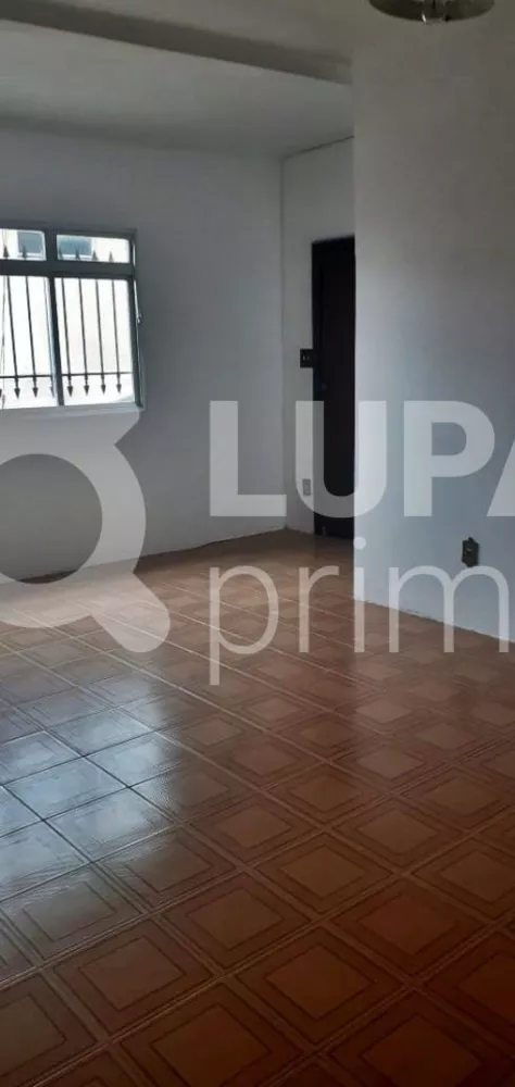 Casa à venda com 4 quartos, 156m² - Foto 4