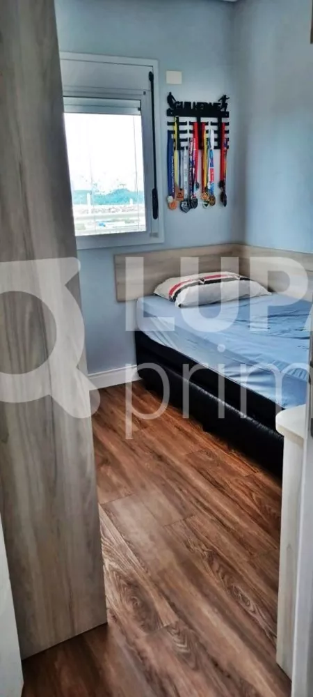 Apartamento à venda com 3 quartos, 94m² - Foto 8