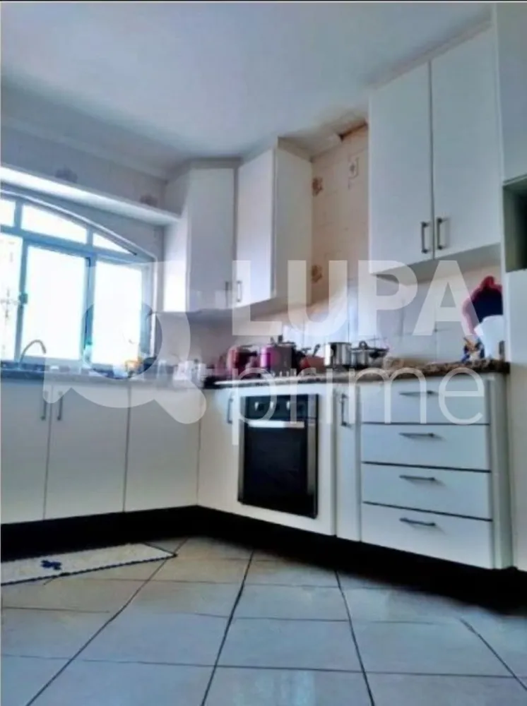 Casa, 3 quartos, 250 m² - Foto 4