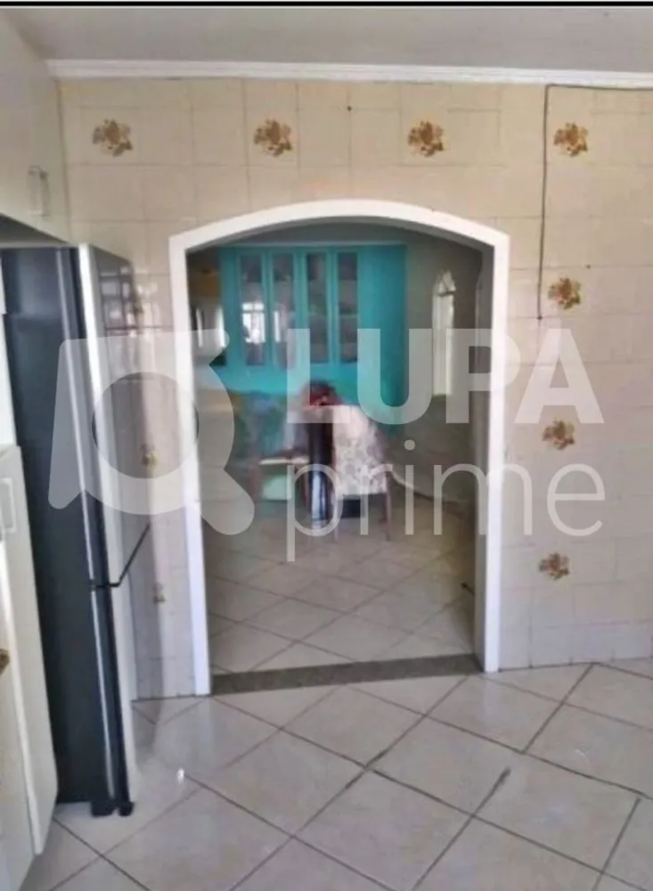 Casa, 3 quartos, 250 m² - Foto 10