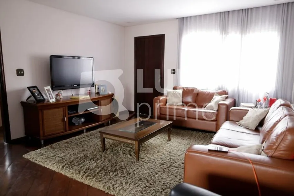 Casa, 3 quartos, 240 m² - Foto 13
