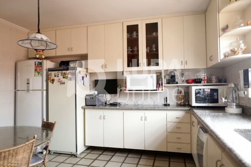 Casa, 3 quartos, 240 m² - Foto 4