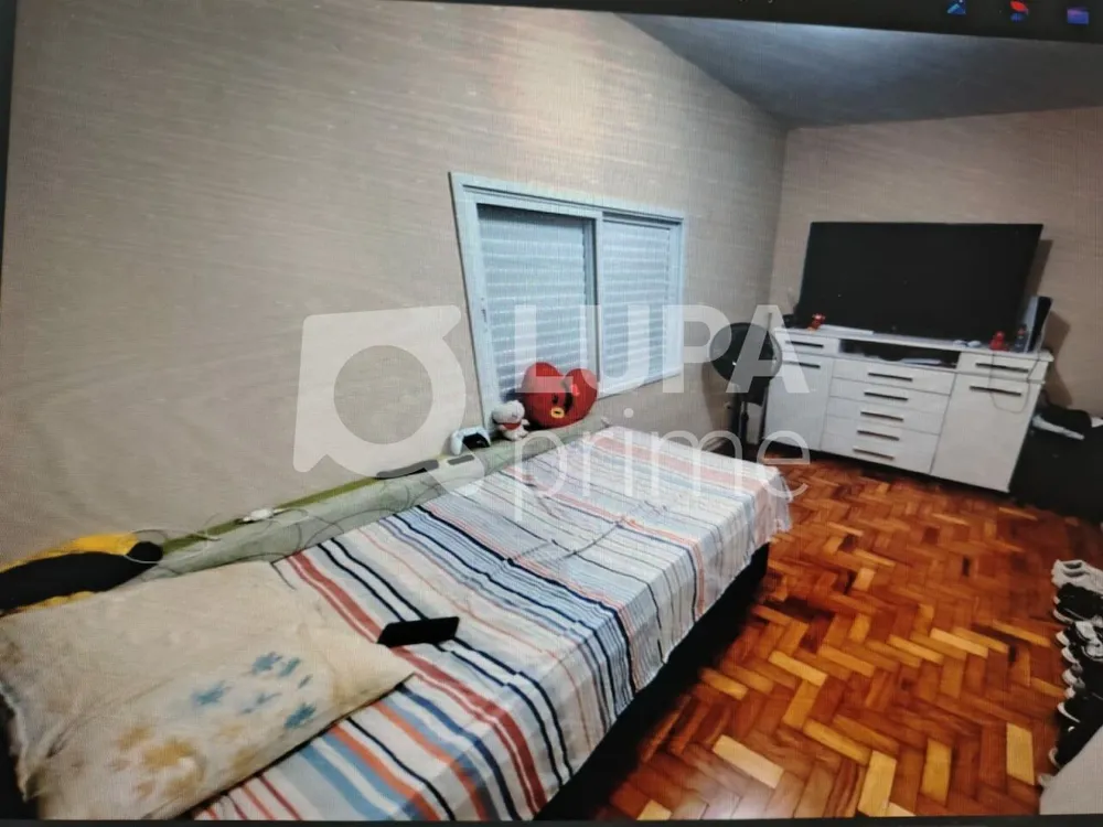 Casa, 5 quartos, 310 m² - Foto 4
