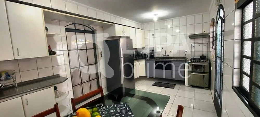 Casa, 3 quartos, 278 m² - Foto 9