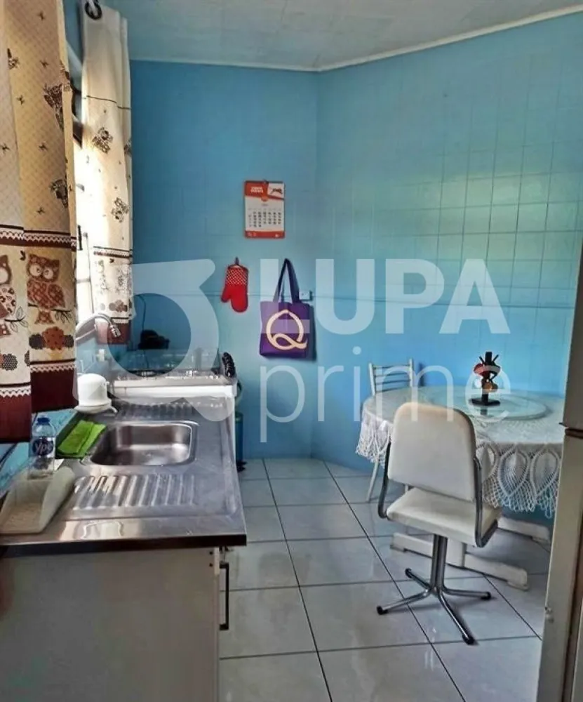 Casa, 5 quartos, 171 m² - Foto 3