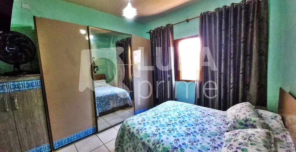 Casa, 2 quartos, 147 m² - Foto 1