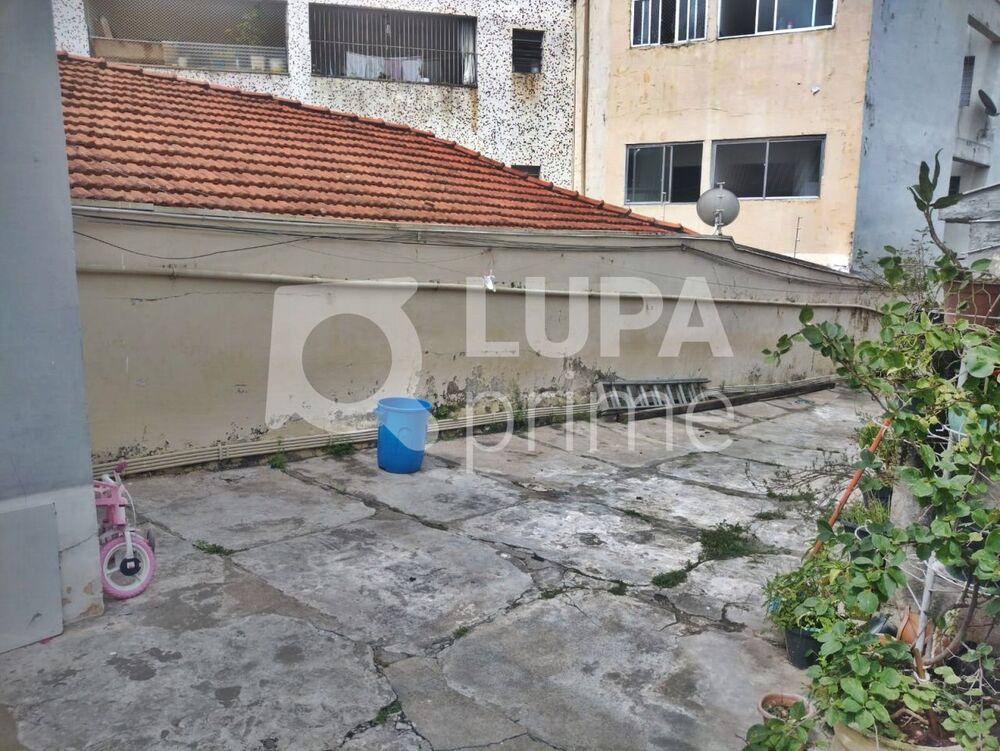 Casa, 8 quartos, 442 m² - Foto 1